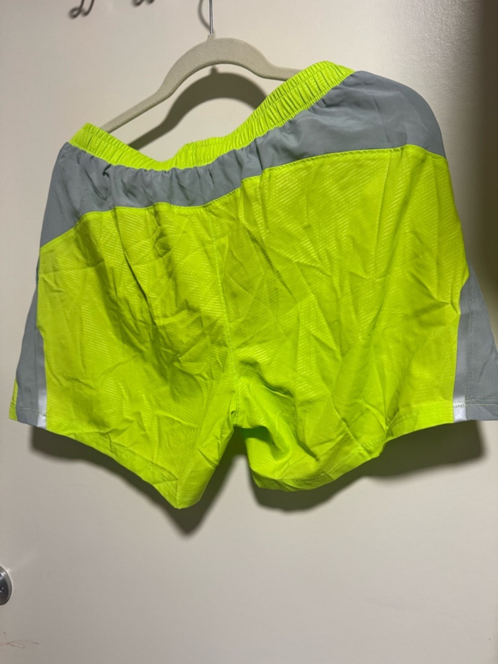 Asics Mens 5” PR Lyte Running Gym Active Shorts Neon Green size Medium NWT$32 - Picture 6 of 9